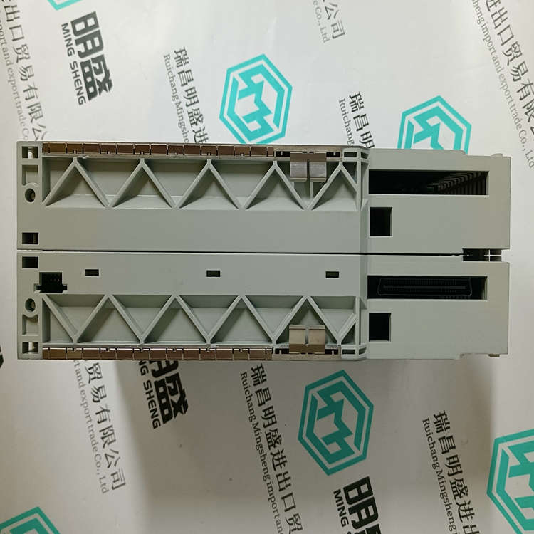 140CPU65260(圖3) 140CPU65260(圖3)